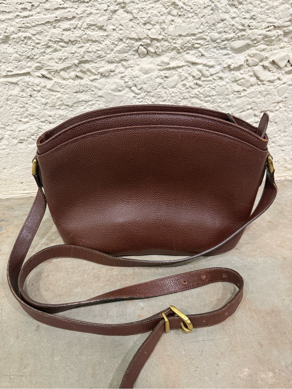 Vintage Coach Regis Madison Collection Style #4405 tan color Made In Italy